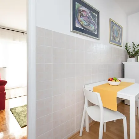 Studio Point Of View Punat Exterior photo